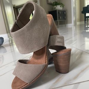 Toms Sandals
